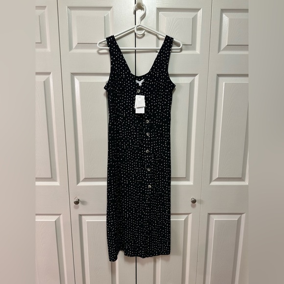 Black dress - Picture 1 of 3